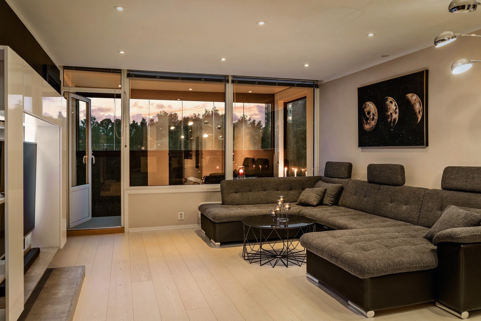 Alicha Viste ved din lokale eiendomsmegler EIE Stovner har gleden av å presentere Maria Dehlis vei 53 B! Galleribilde