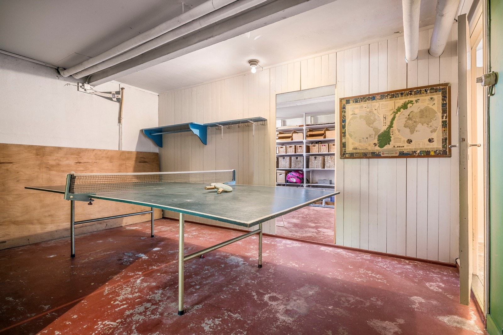 Det er to kjellerrom med flere innredningsalternativer. Galleribilde