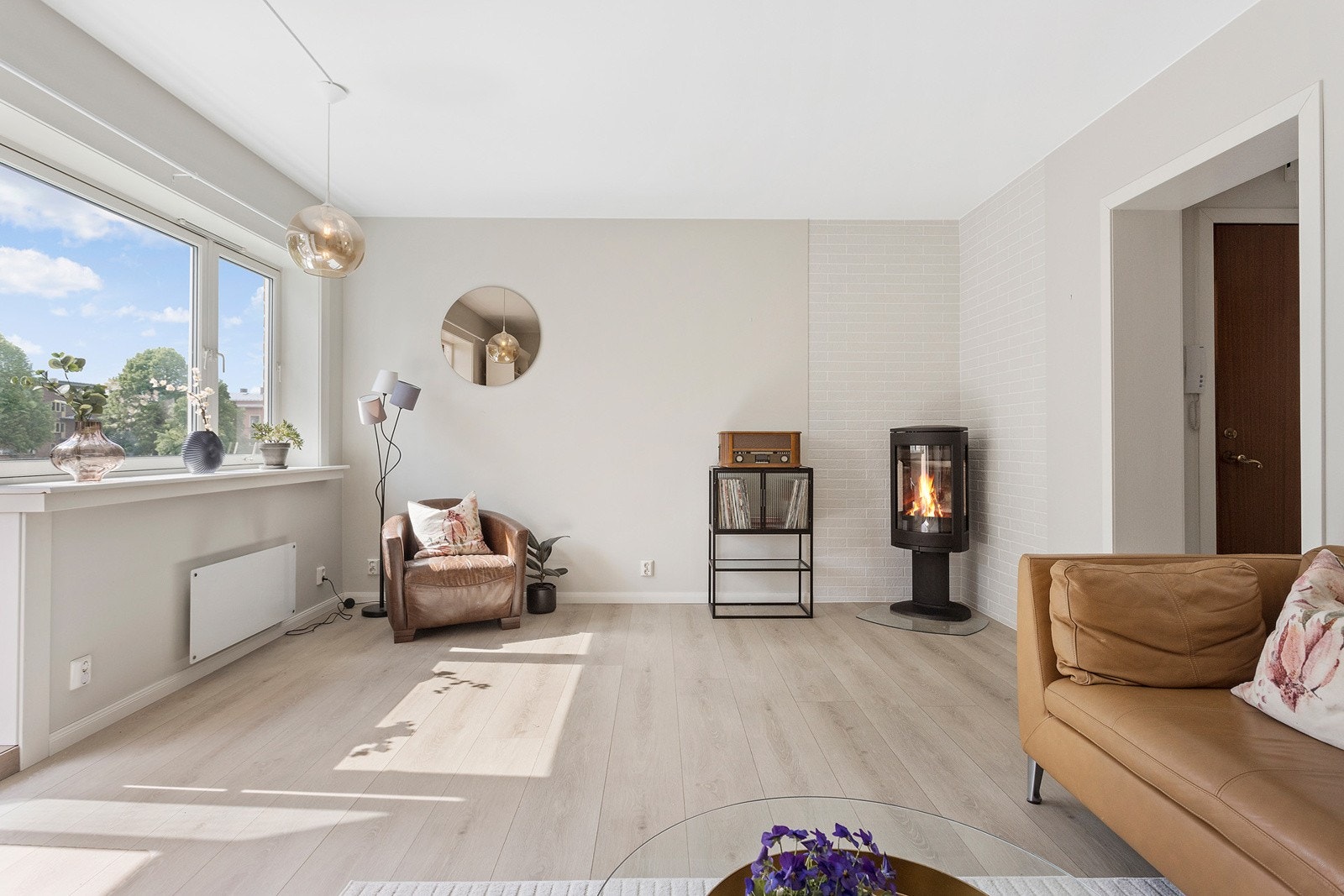 Peisovn fra 2020 gir en lun og god varme Galleribilde