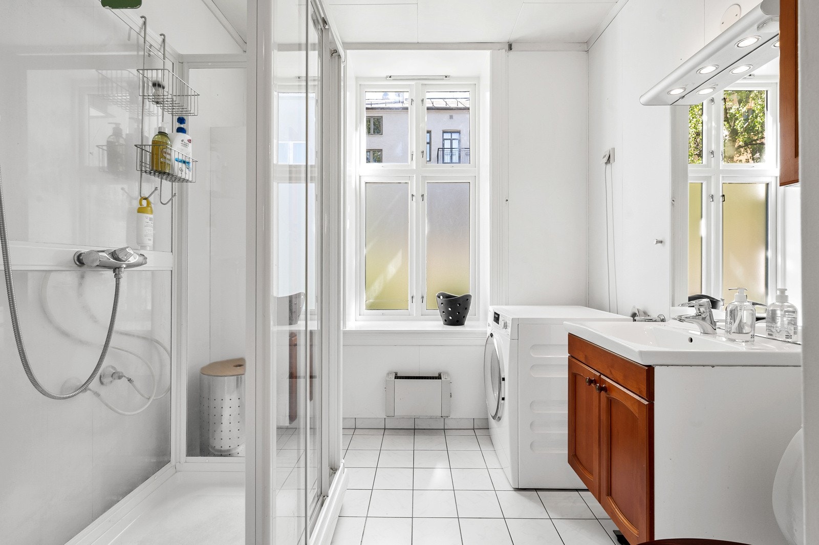 Romslig bad pusset opp i 2004. Galleribilde