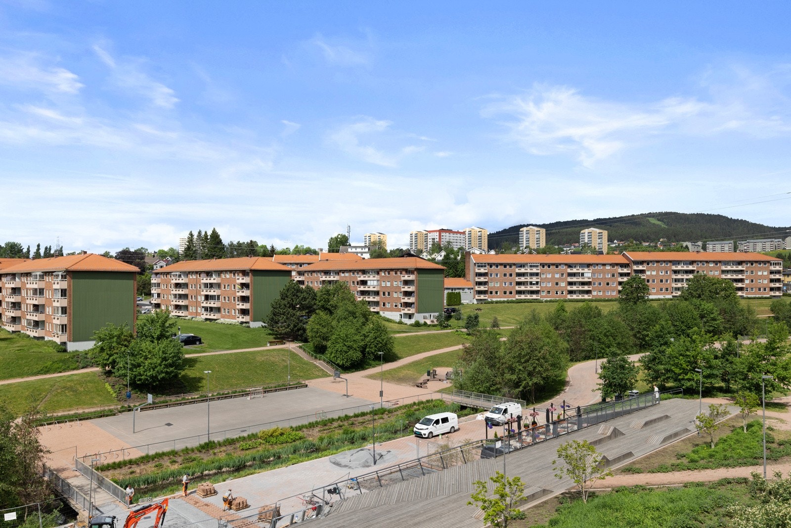 Flott utsikt mot Bjerkedalen Park og Grefsenkleiva fra soverommet. Galleribilde