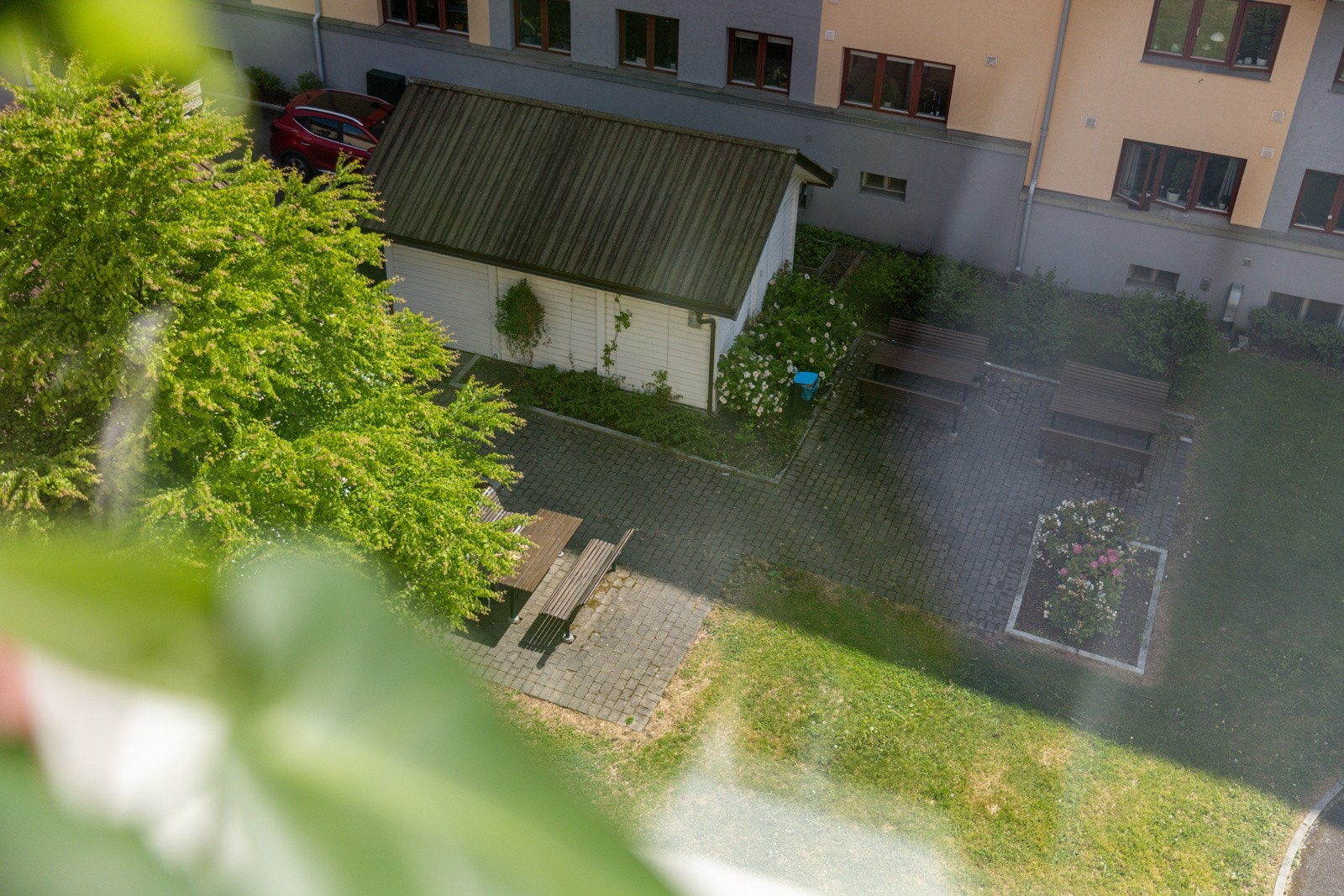 Utsyn fra soveromsvindu. Galleribilde