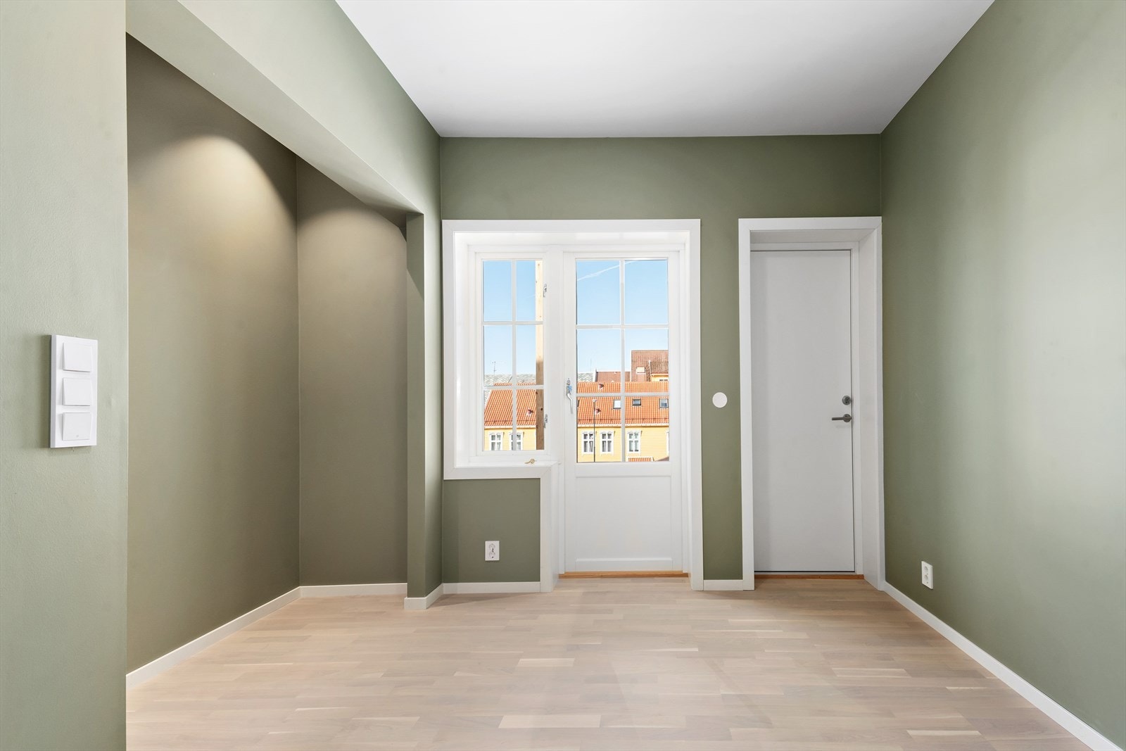 Soverom vender mot bakgården Galleribilde