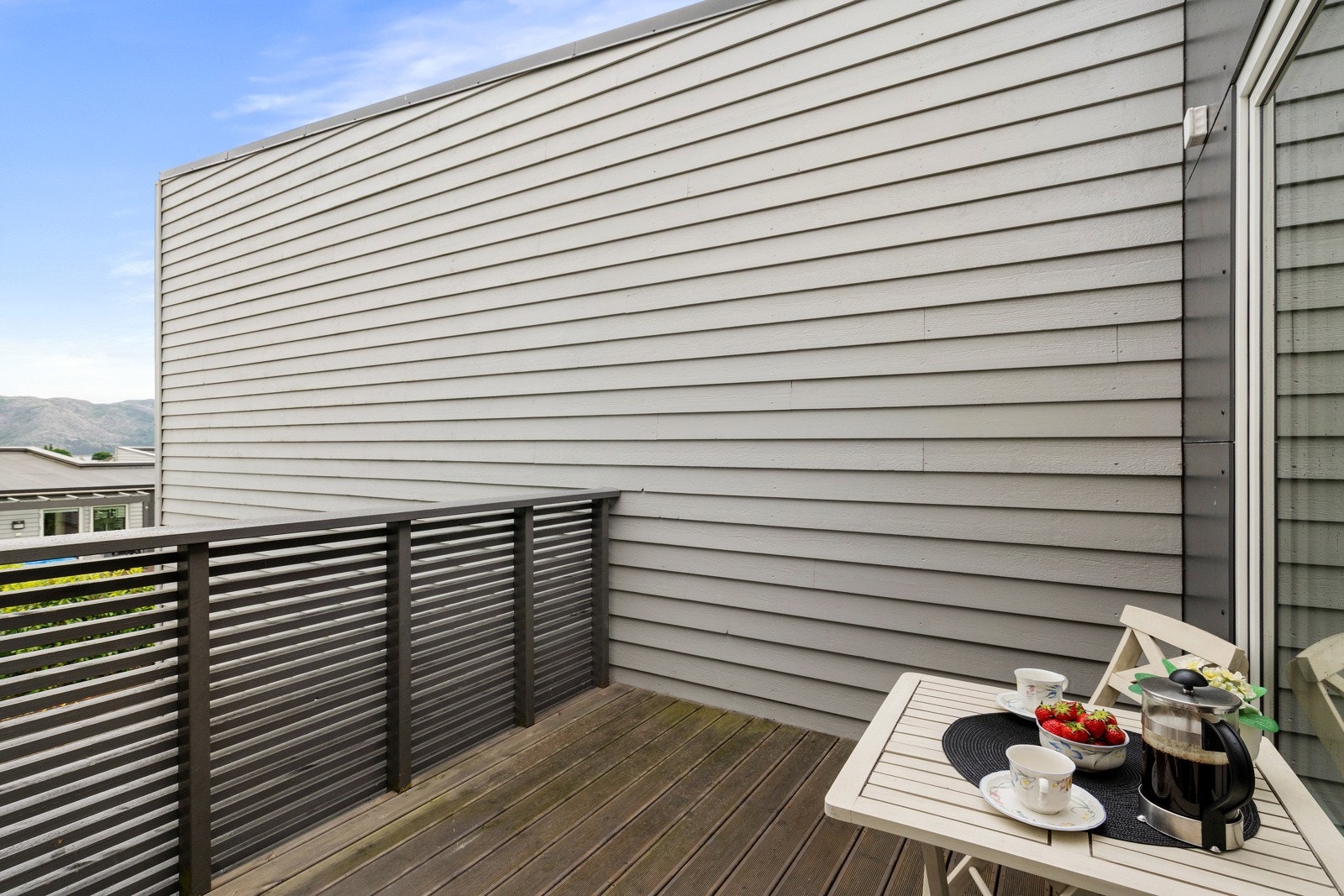 Herlig balkong med tilkomst fra stue. Galleribilde