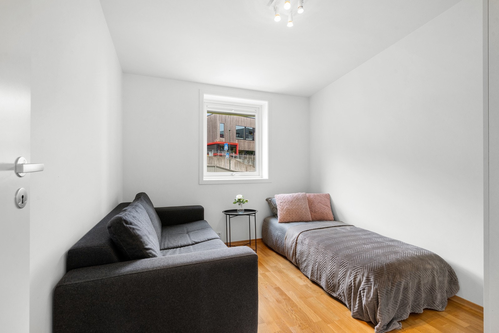 Soverom 4 ligger i 2. etasje. Egner seg også godt som kontor. Galleribilde