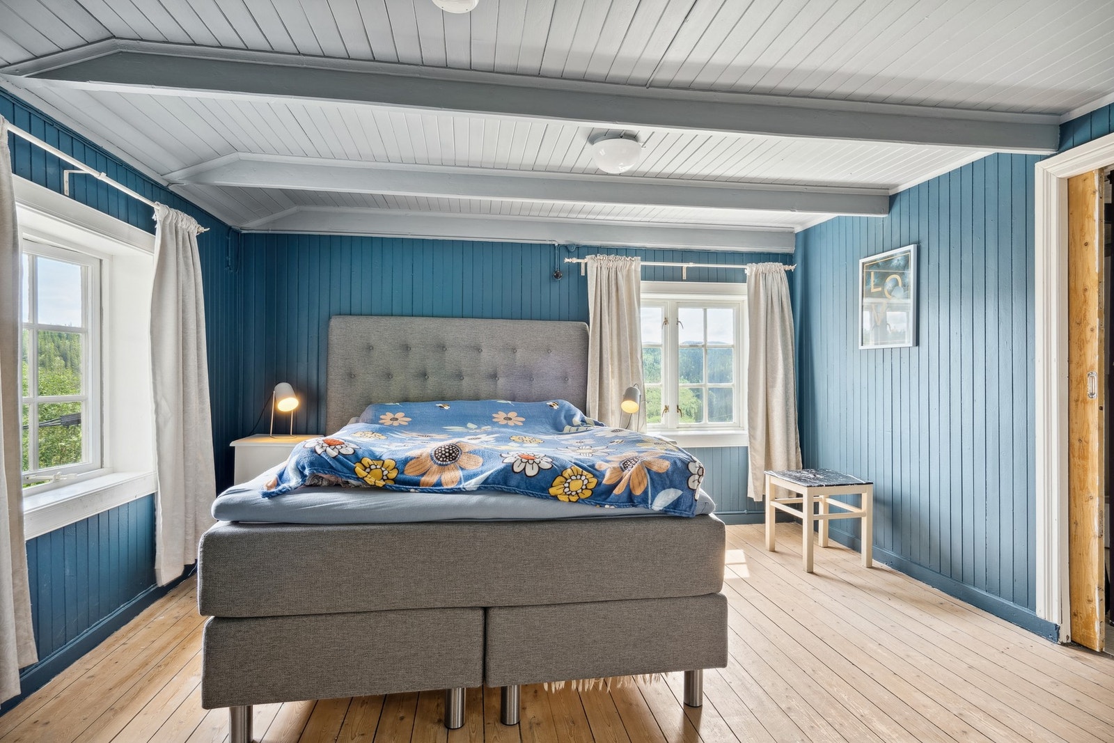 Boligen har totalt 4 gode soverom. Galleribilde