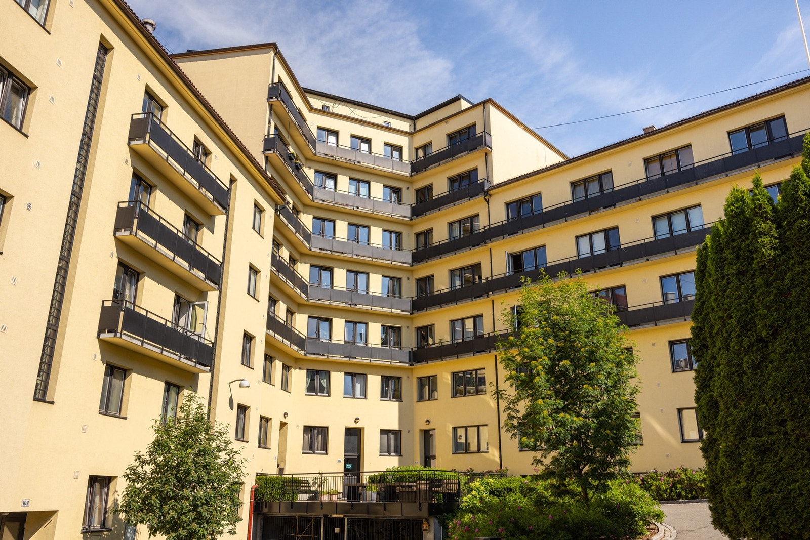 Fasade mot bakgård. Galleribilde
