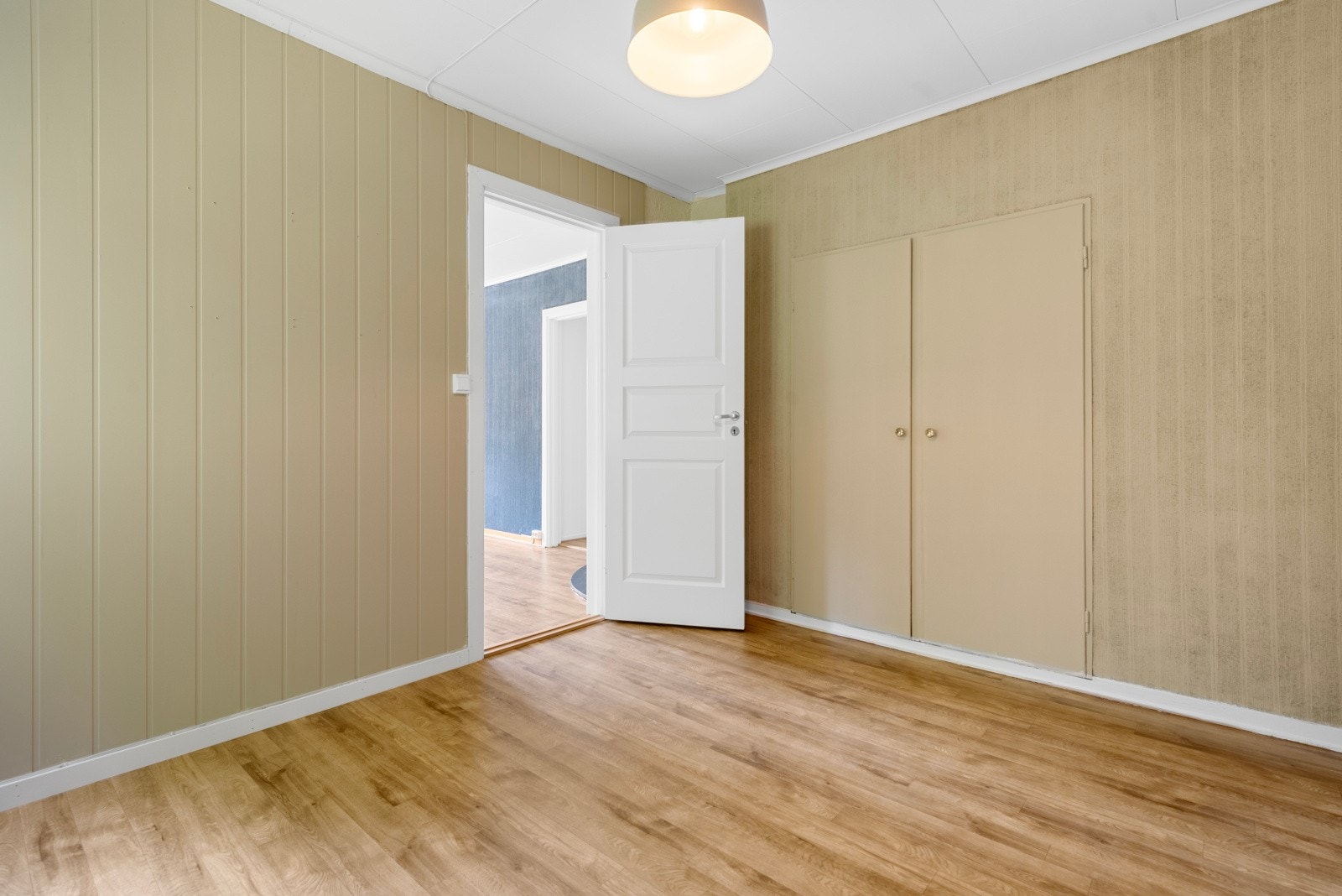 Soverommet har en praktisk innebygd garderobe. Galleribilde
