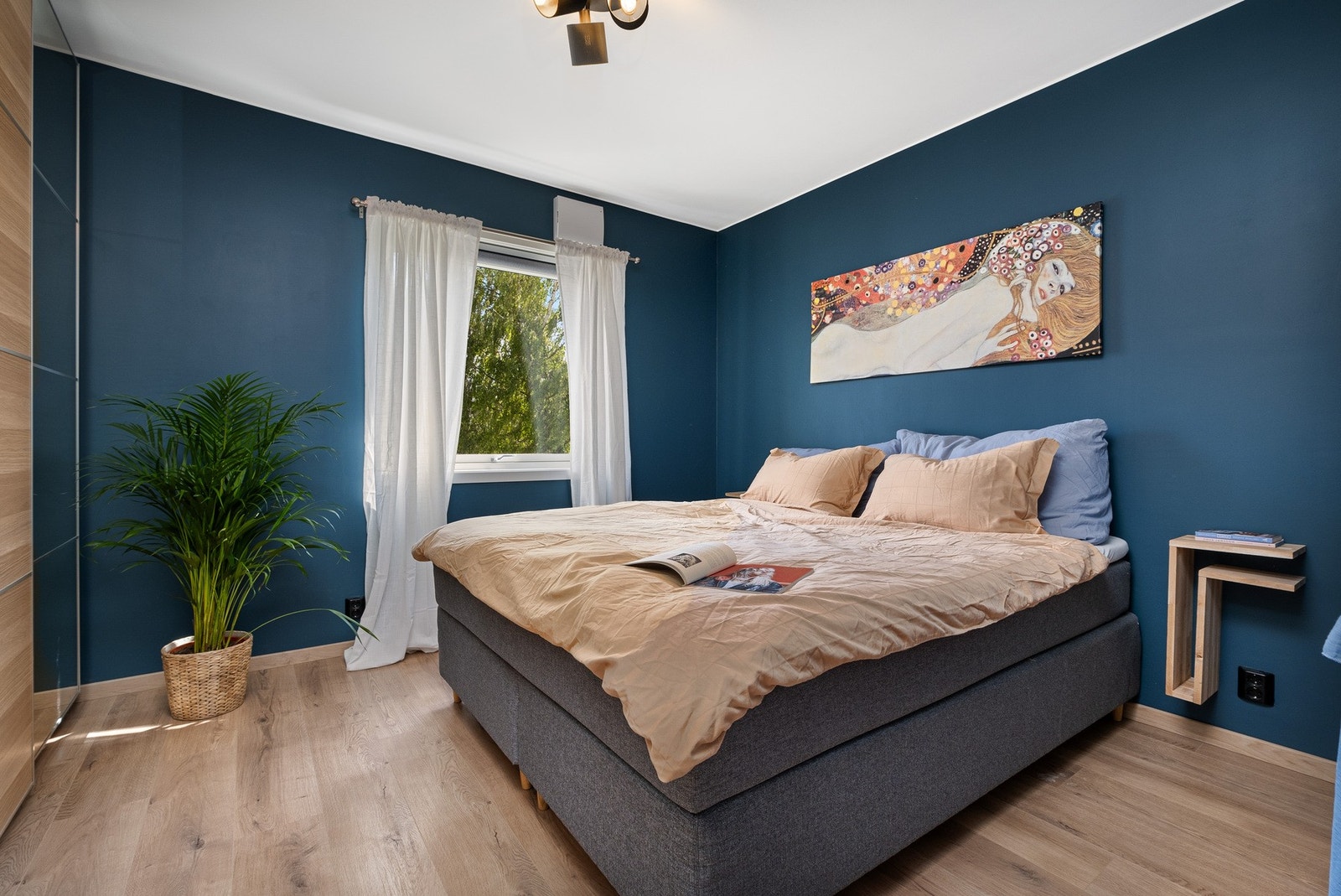 Hovedsoverommet er på ca. 11,1 m² Galleribilde
