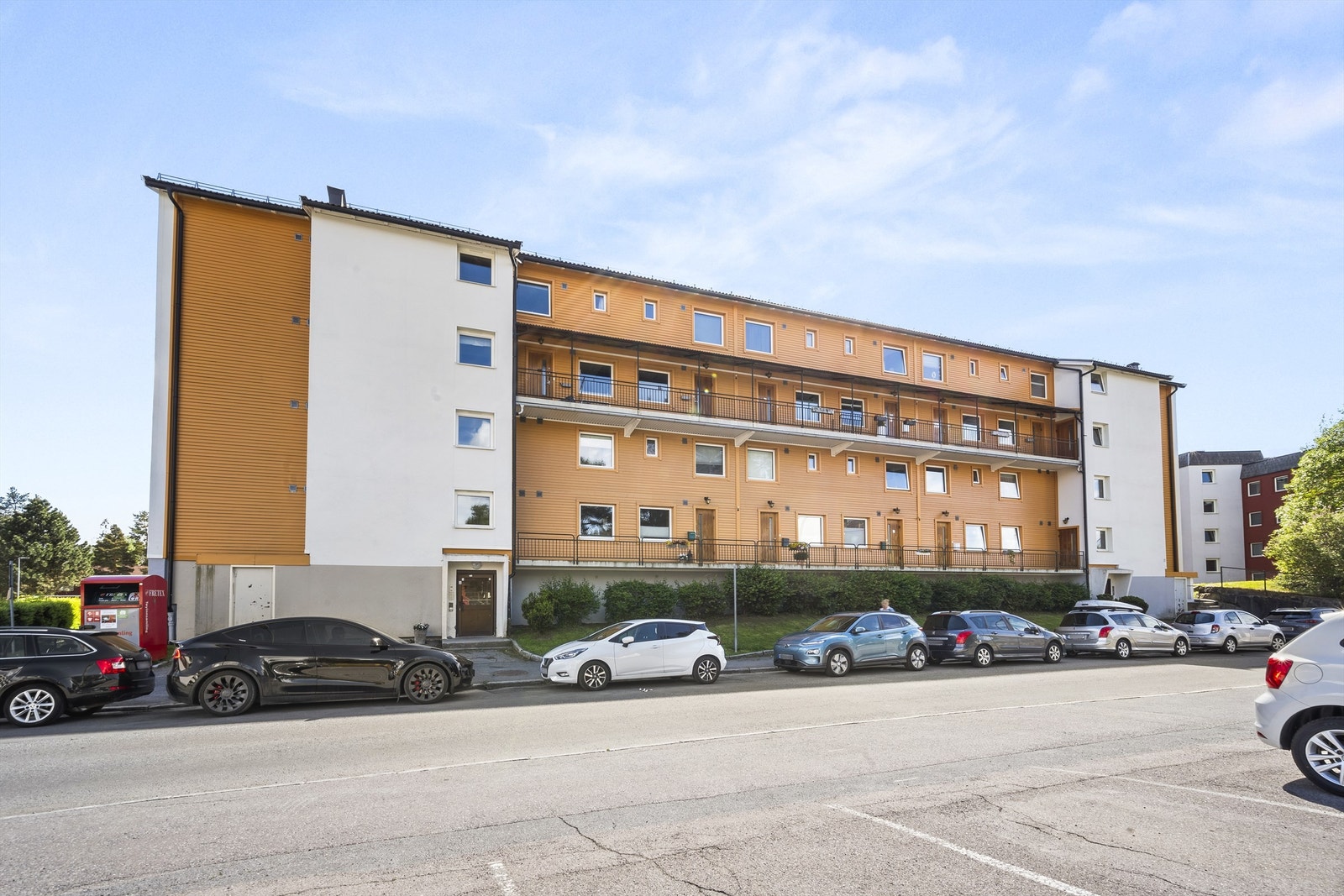 Inngangsparti. Galleribilde