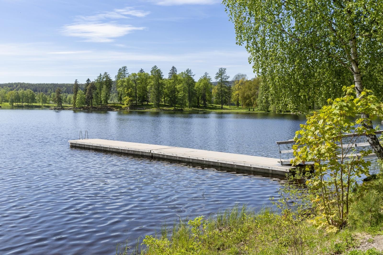 Her finner du også Bogstadvannet som er en populær badeplass. Galleribilde