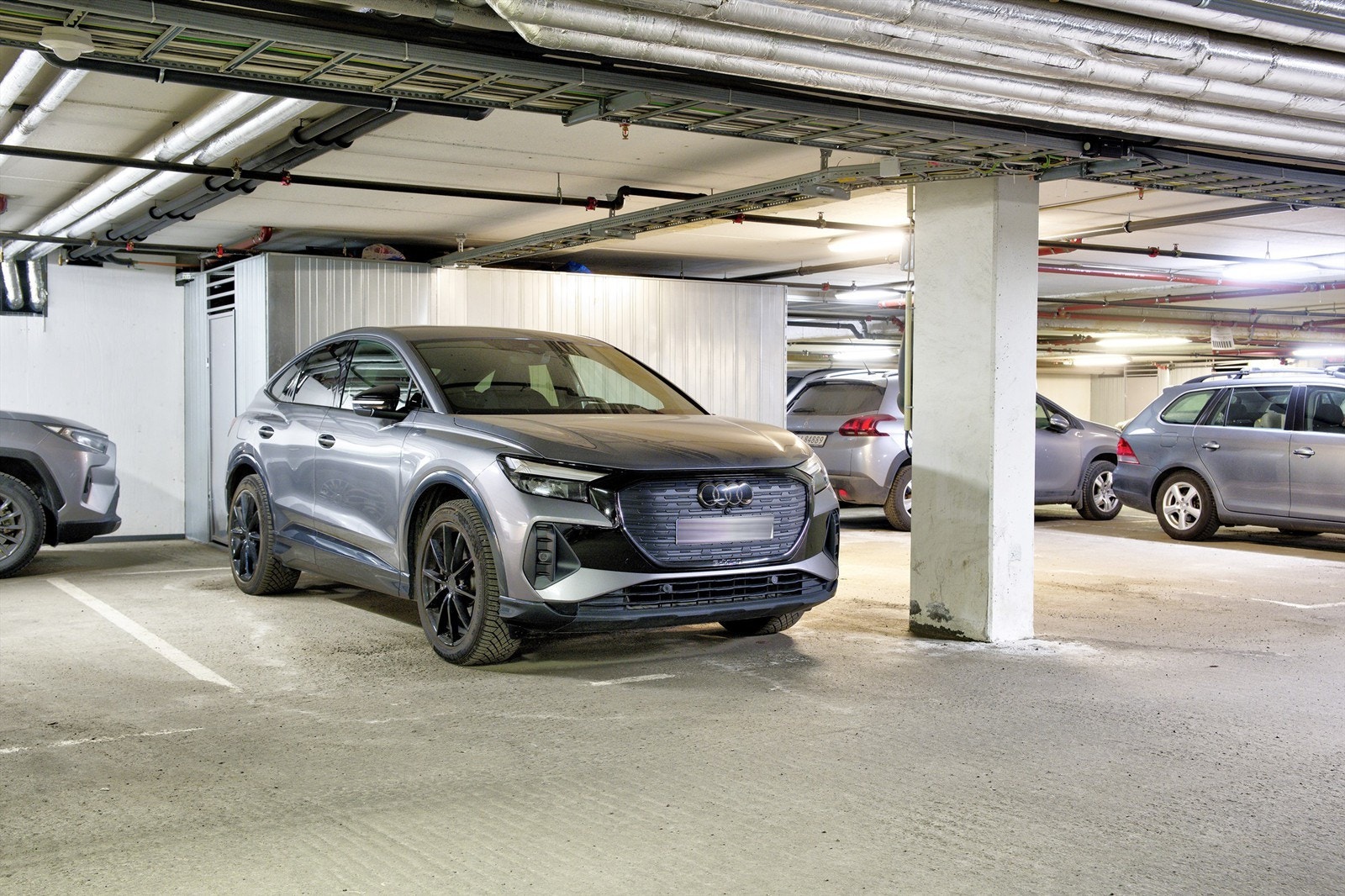 Boligen disponerer garasjeplass nr. 91 i Hasle Torg Garasjesameie. Galleribilde