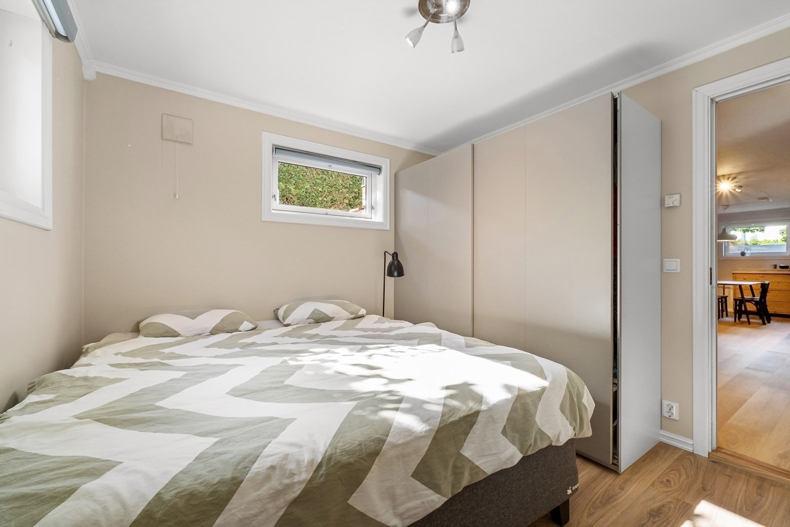 Soverom i hybeldel i u.etg Galleribilde