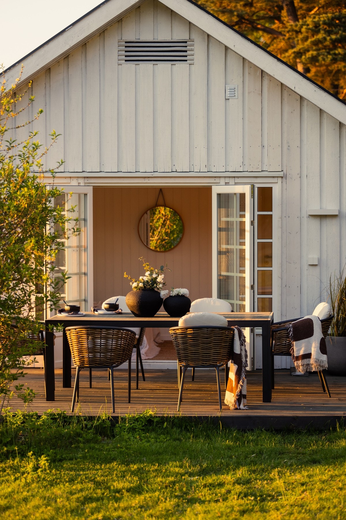 Vakre uteplasser og stilren utforming. Galleribilde