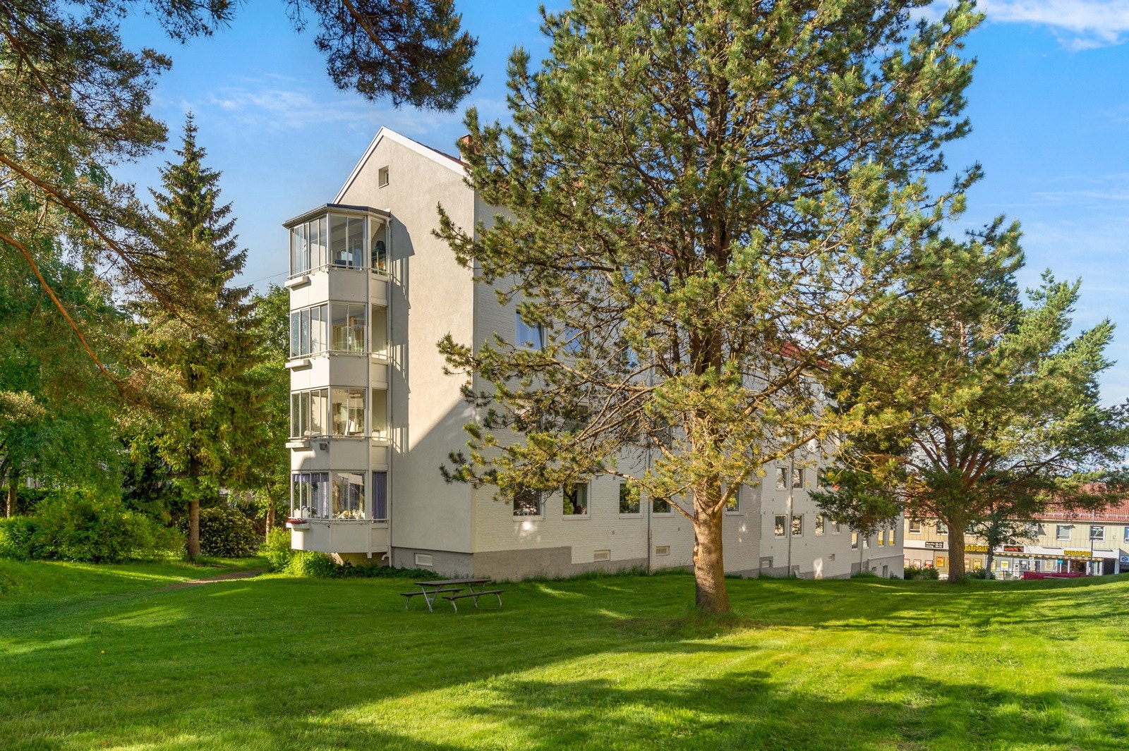 Borettsalgets fellesarealer er pent opparbeidet og vedlikeholdt. Galleribilde