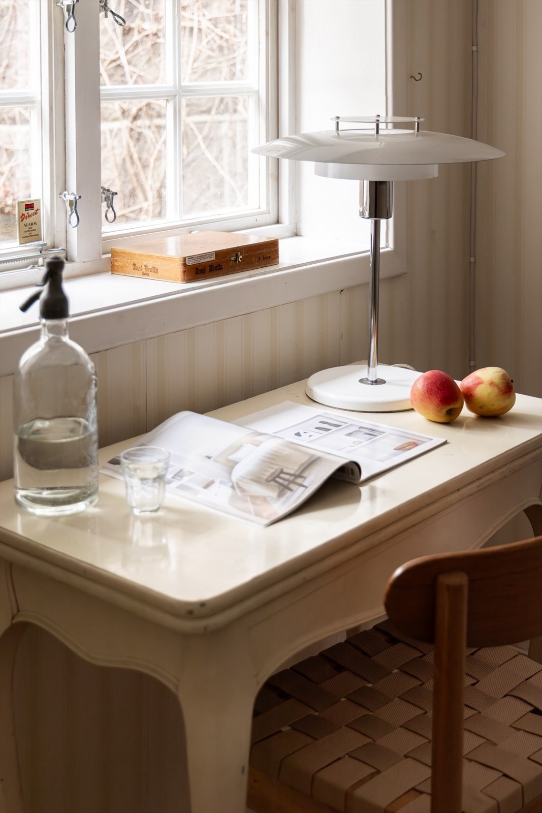 Rommet har tidligere delvis vært bod og nå utvidet til et større soverom. Det er ikke søkt om bruksendring fra sekundærrom og til varig opphold Galleribilde