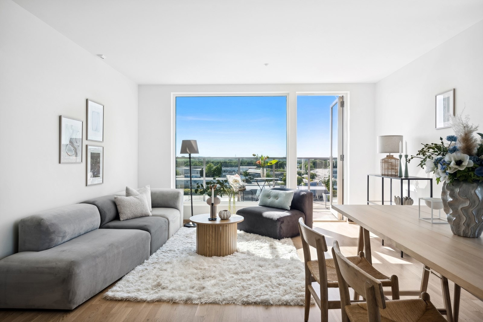 Velkommen til Stavangerveien 32D! Presentert av DNB Eiendom v/ Emil Njå Galleribilde