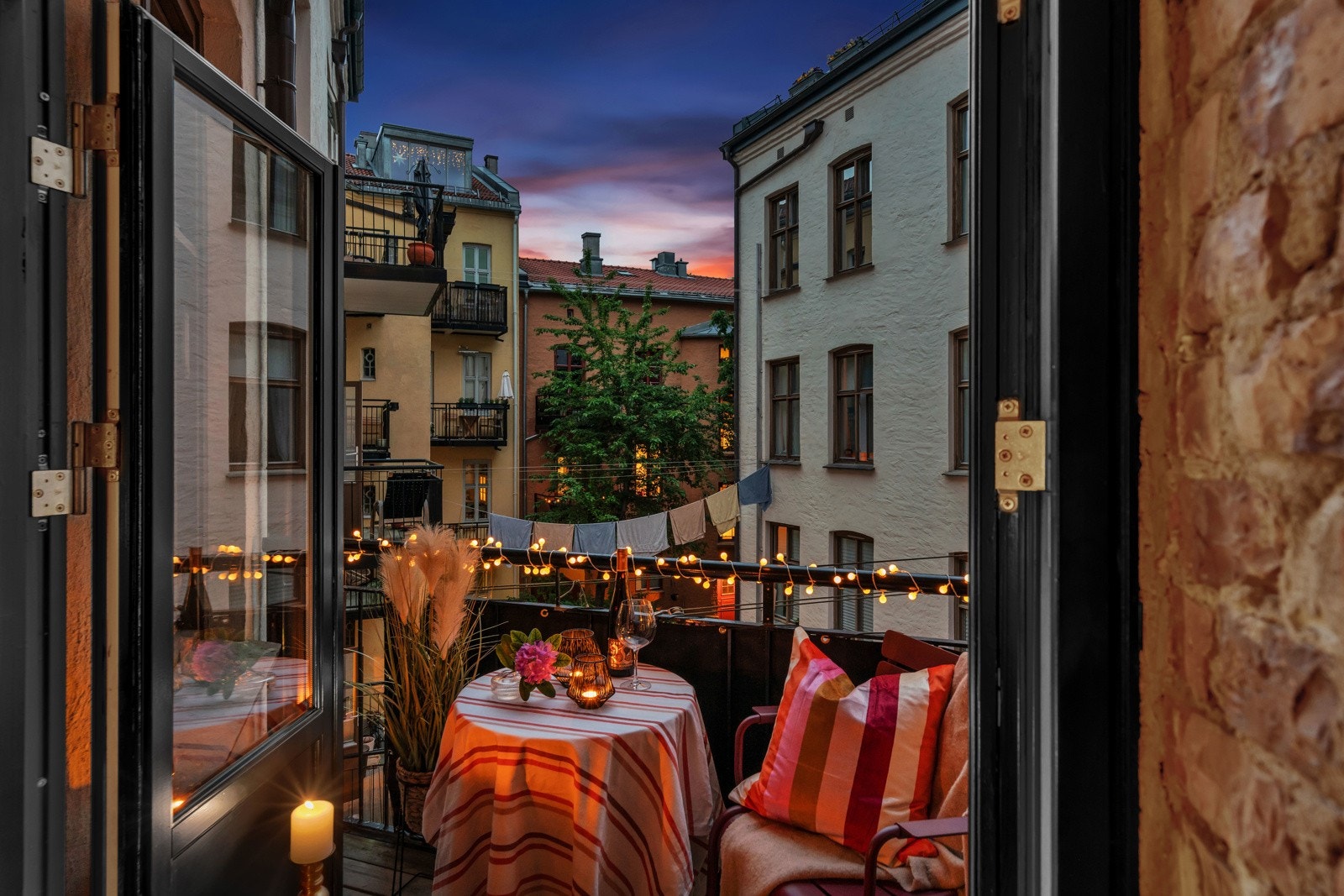 Hyggelig utsyn balkongen. Galleribilde