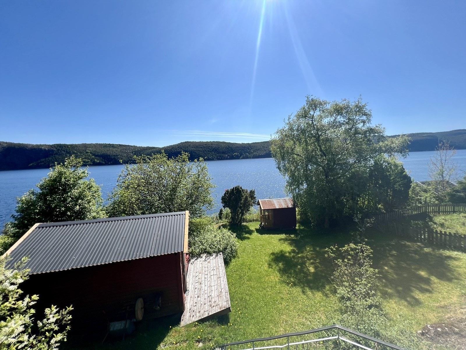 Eiendommen består av 2 stk tomter (gnr/bnr) Galleribilde