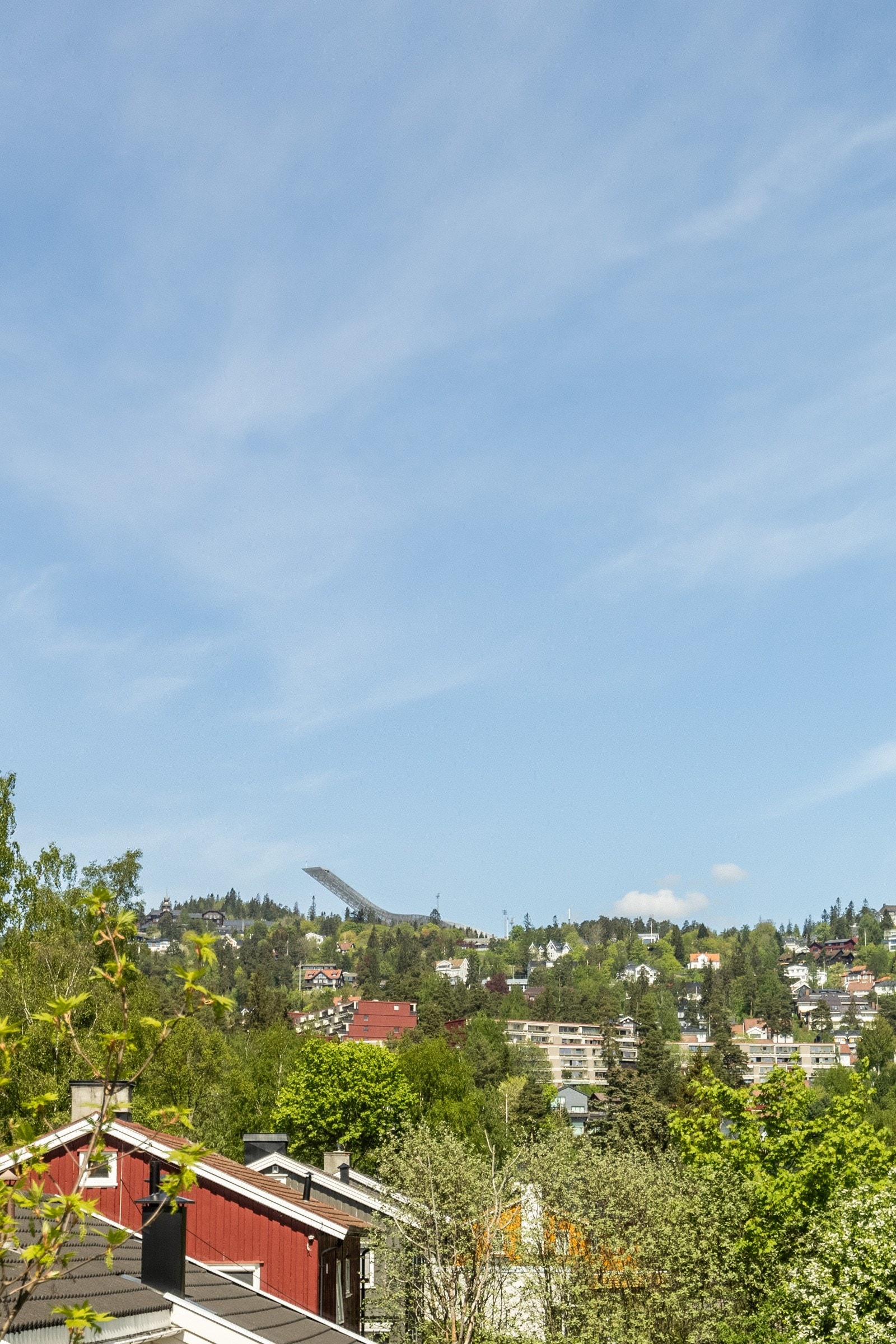 Fra loftet og balkongene er det utsikt til Holmenkollen. Galleribilde
