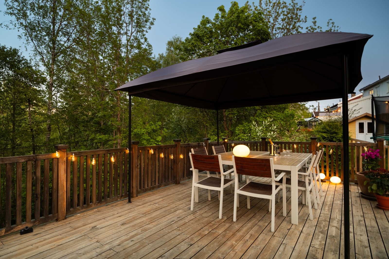 Har kan du nyte sene kvelder med familie og venner. Galleribilde