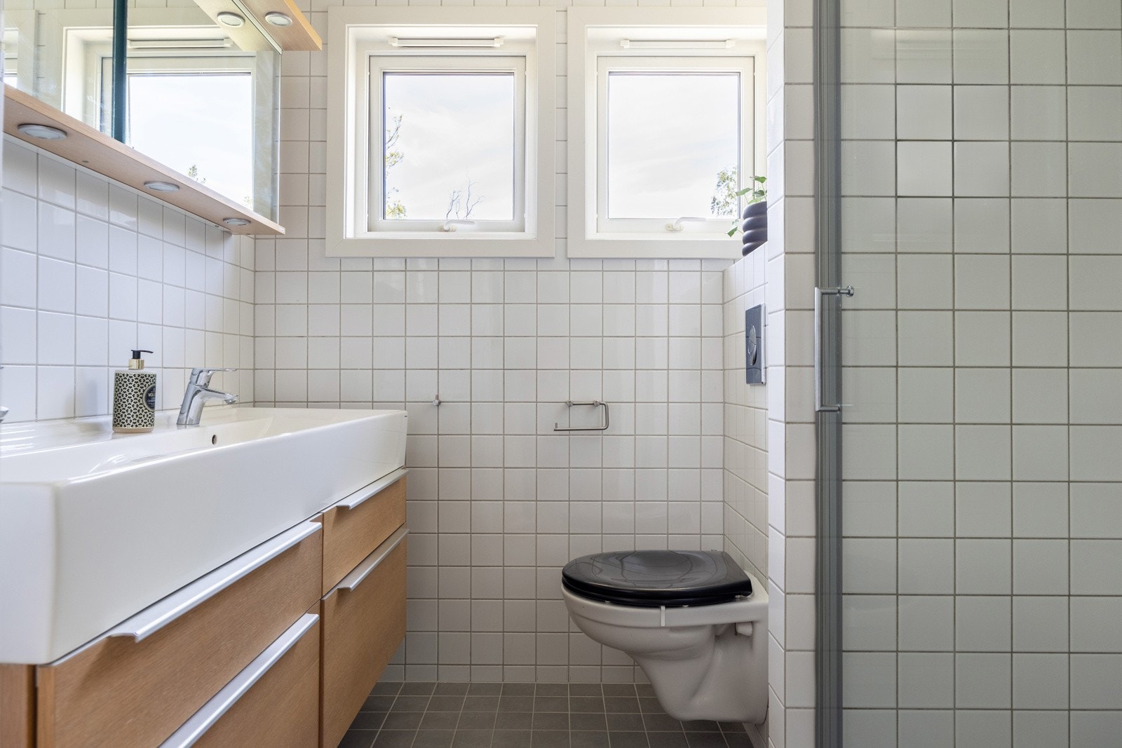 Tidløst bad med varmekabler. Galleribilde