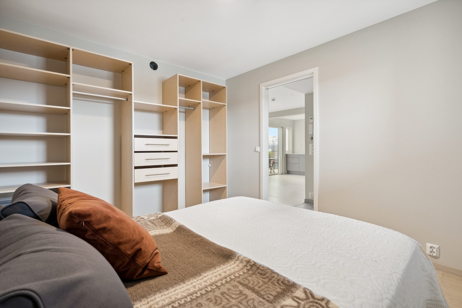 Soverom 1 - skyvedører er montert etter foto ble tatt. Galleribilde