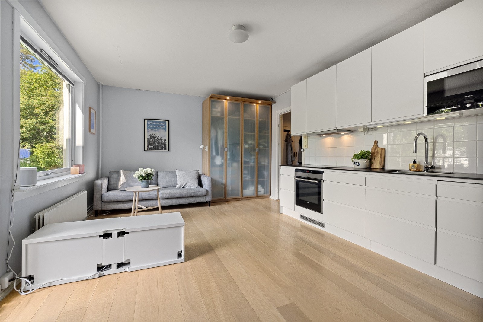 Parkettgulvet ble slipt i 2020. Galleribilde