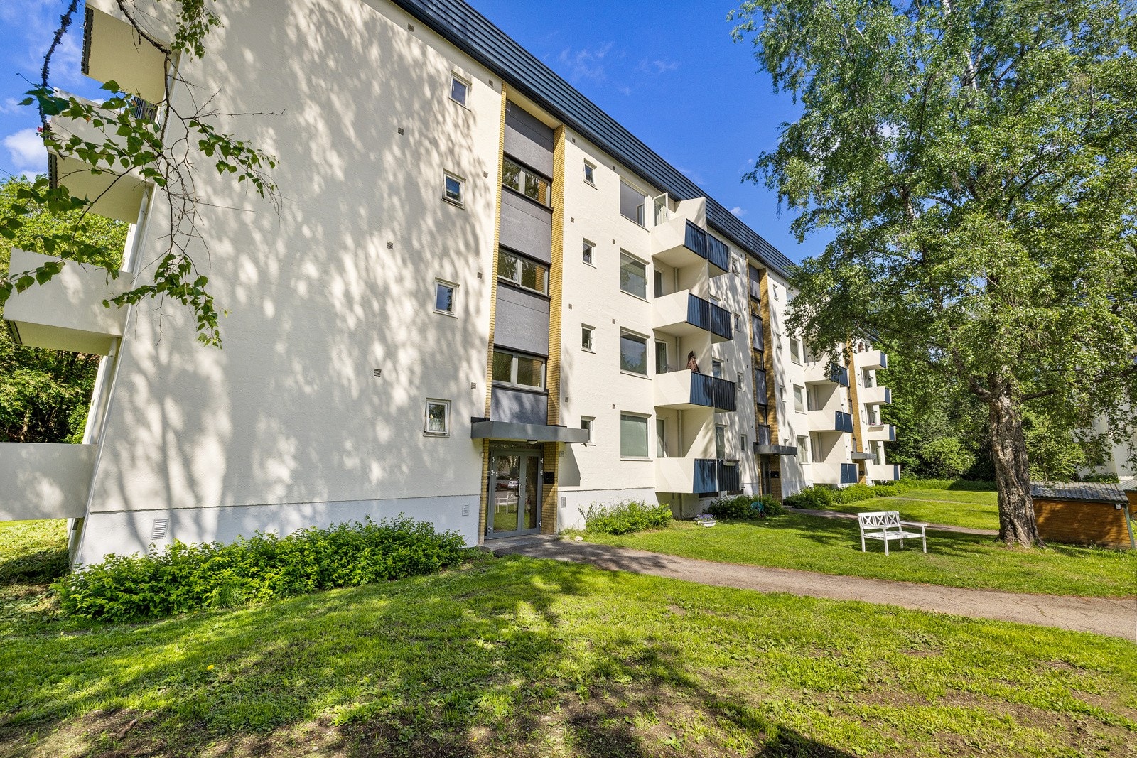 Her bor du i skjermede omgivelser på Krigsjå, likevel med kort vei til sentrum. Galleribilde