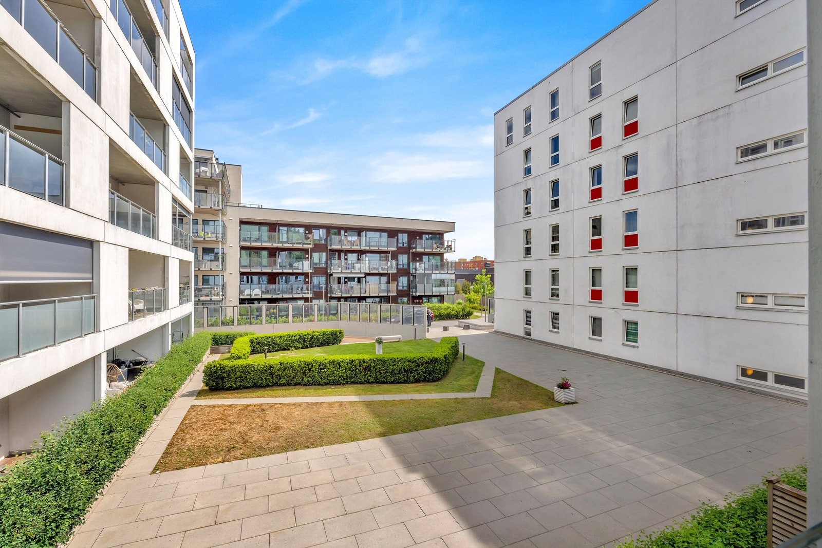 Pene fellesarealer og sentral beliggenhet ved Triaden på Lørenskog Galleribilde