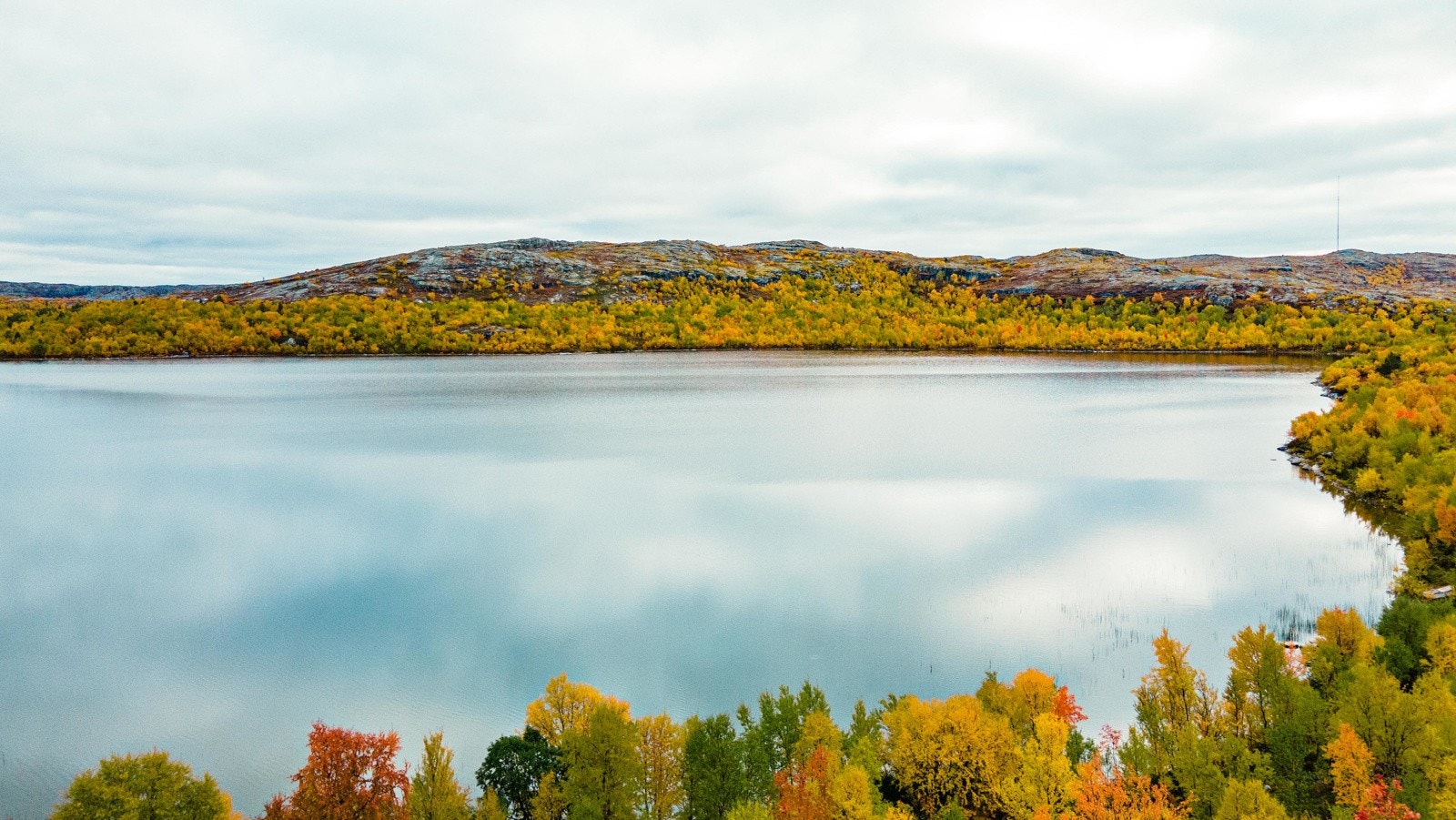 Prestvannet ligger like nedenfor leiligheten Galleribilde