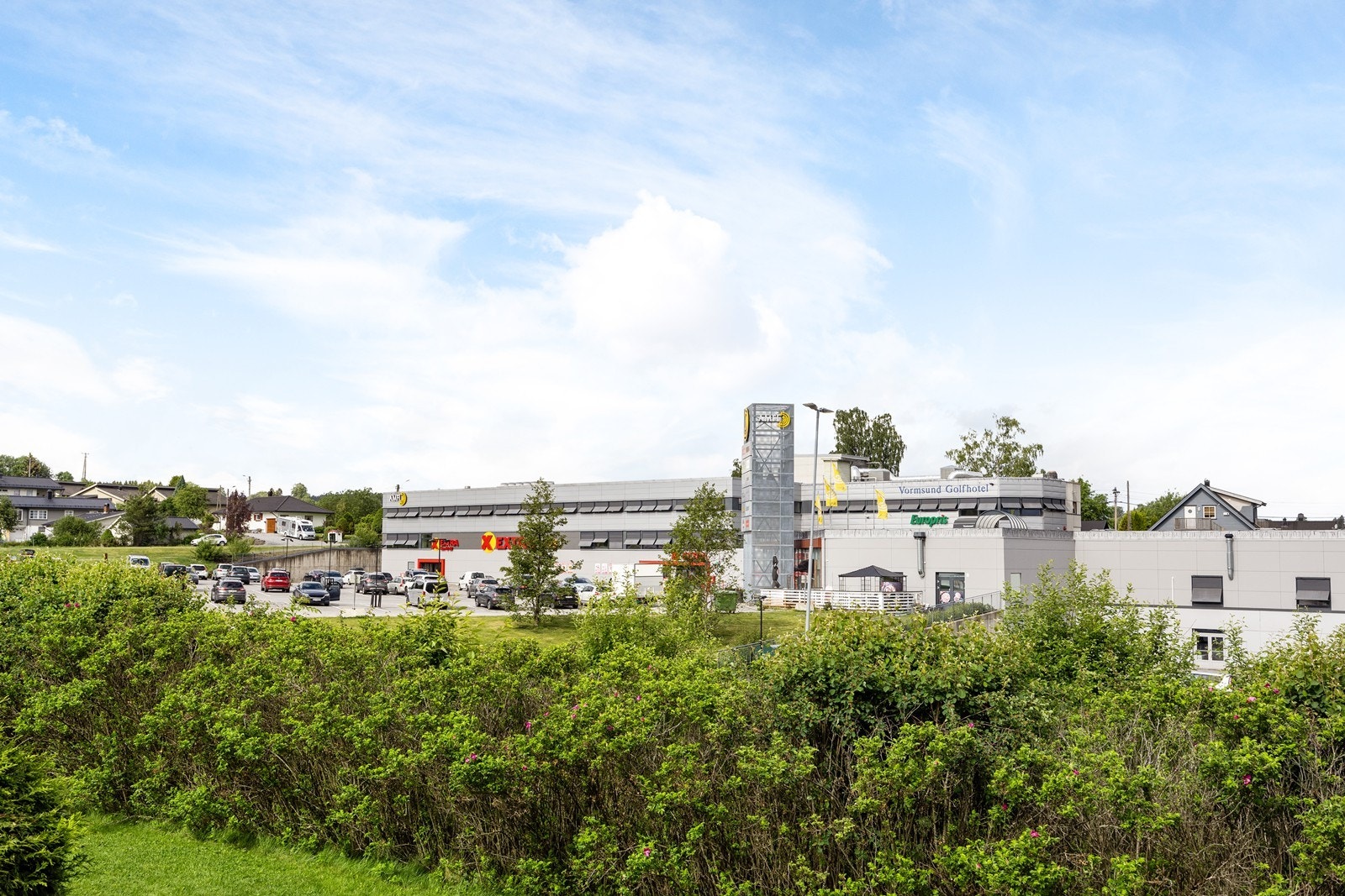 Amfi Eurosenter ligger i kort avstand fra boligen. Galleribilde