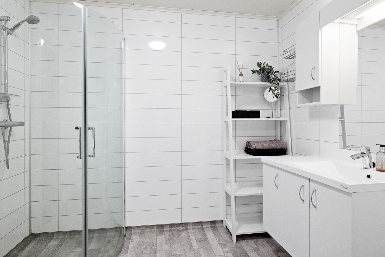 Stilrent bad Galleribilde