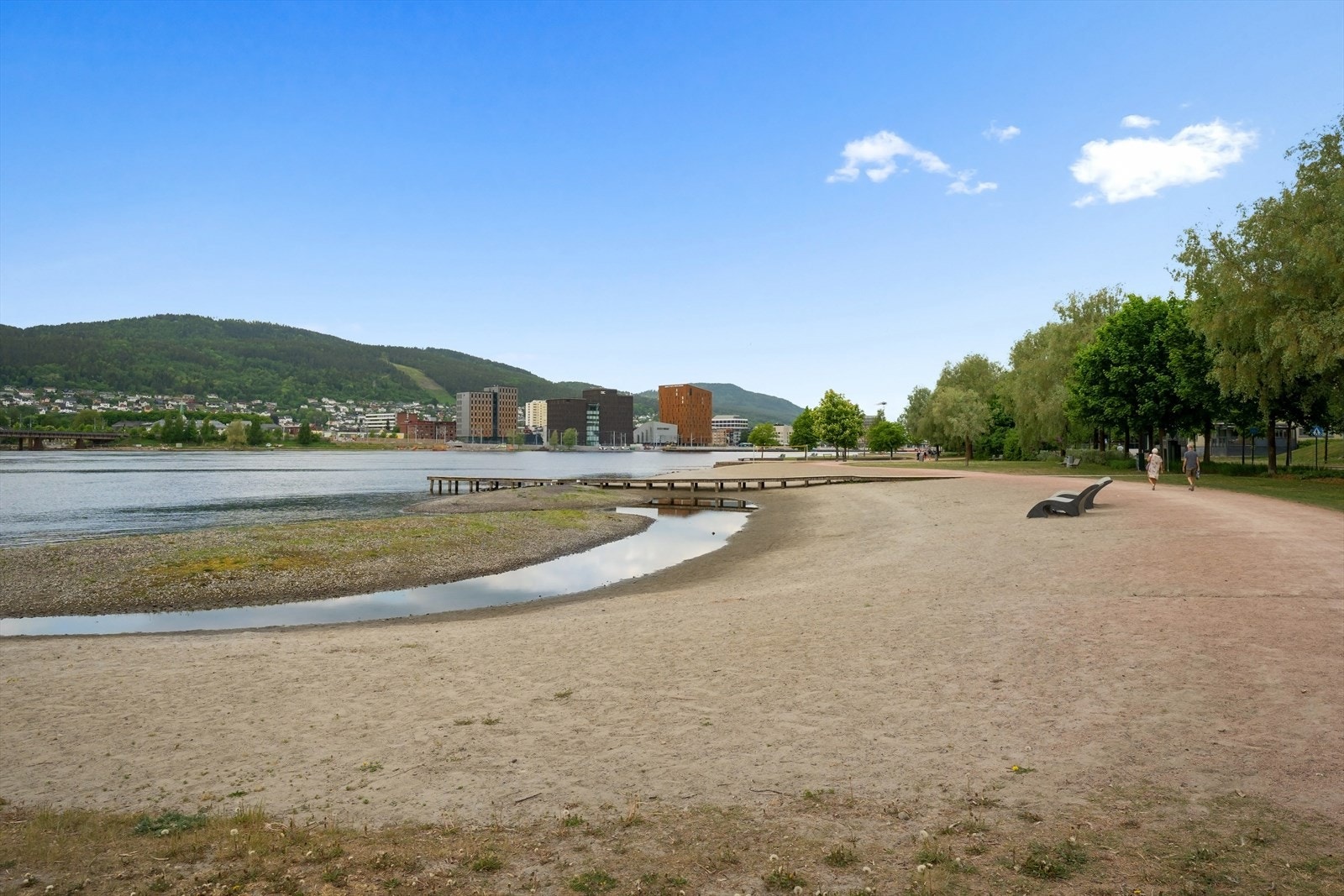 Flytte til Drammen? Les områdebeskrivelsen i prospektet. Galleribilde