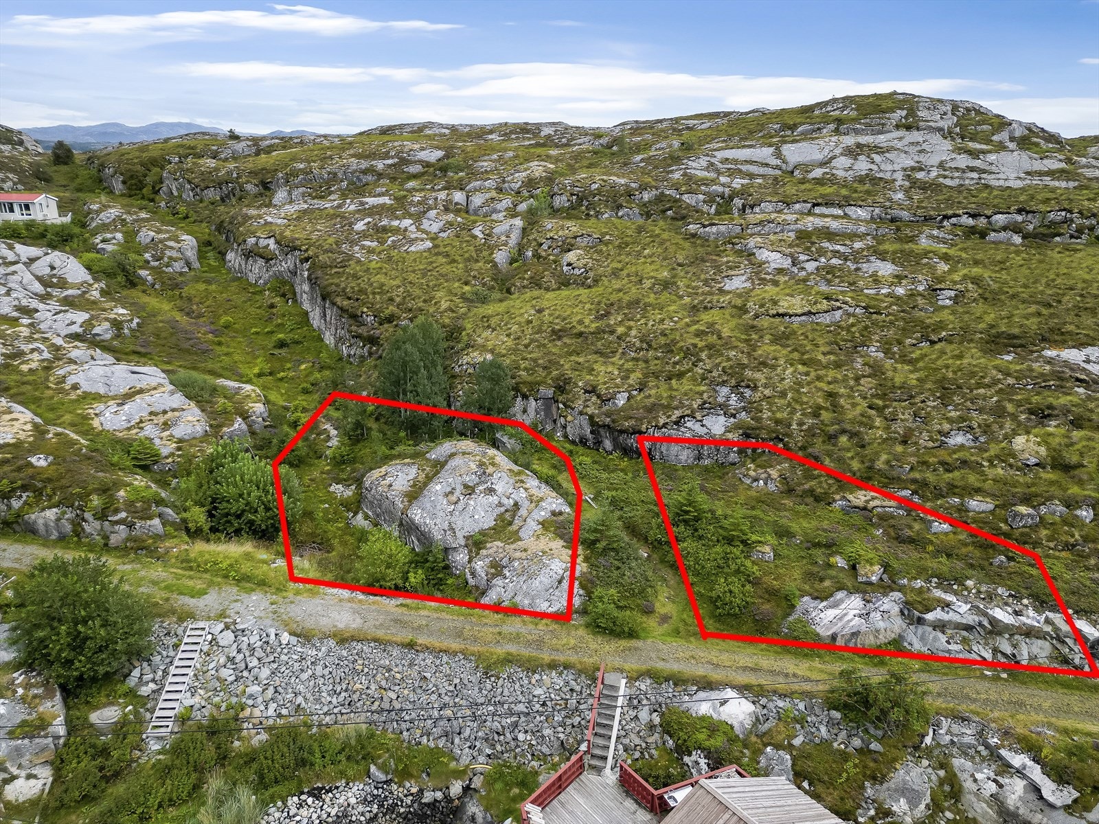 Det gjøres oppmerksom på at skissering av tomtene kun er omtrentlig, kart ligger vedlagt i salgsoppgaven. Dette er tomt F4 og F5 Galleribilde