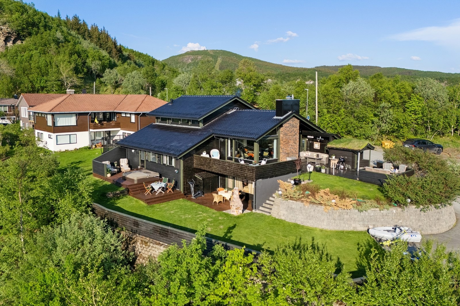 DNB Eiendom v/Bjørn Harald Sandvik har gleden av å presentere Rødbrekka 40! Galleribilde