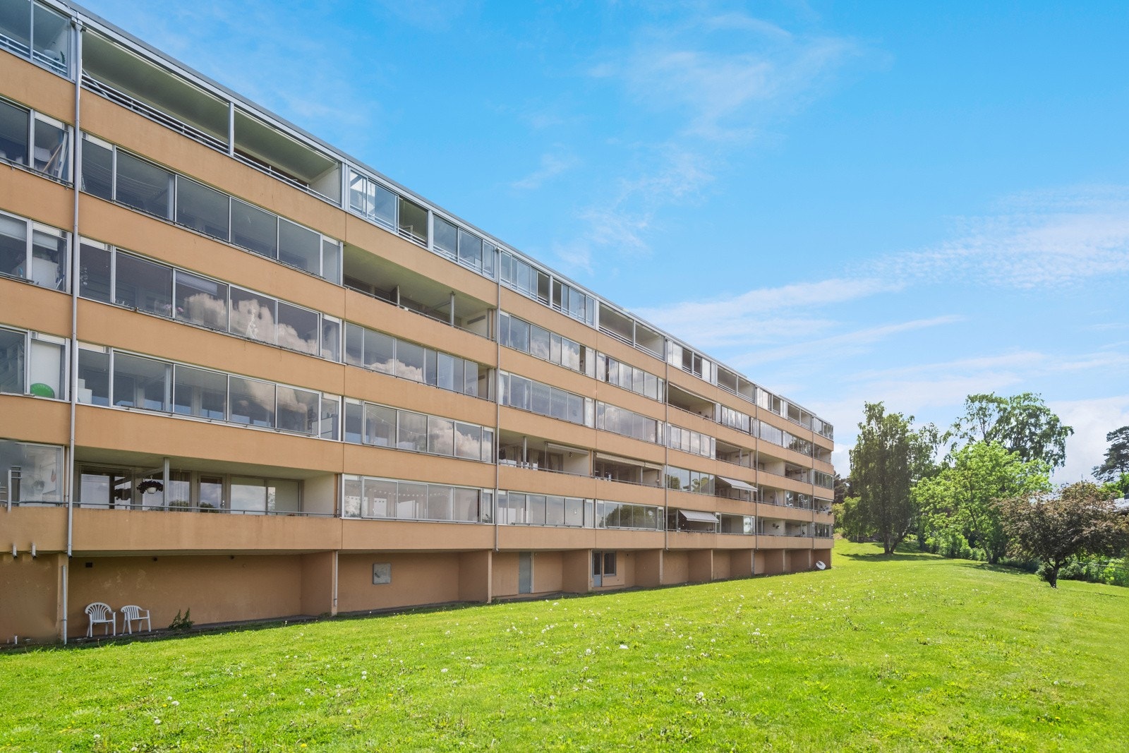 Fasade og uterom Galleribilde