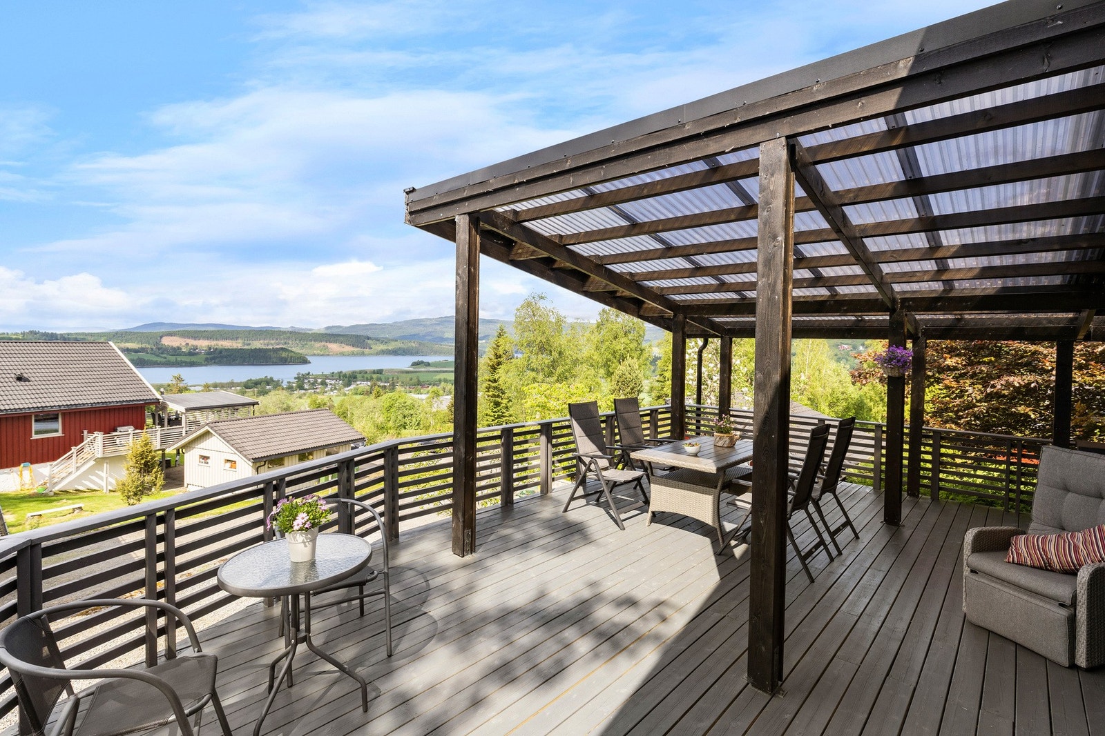 Ute-Balkong Galleribilde