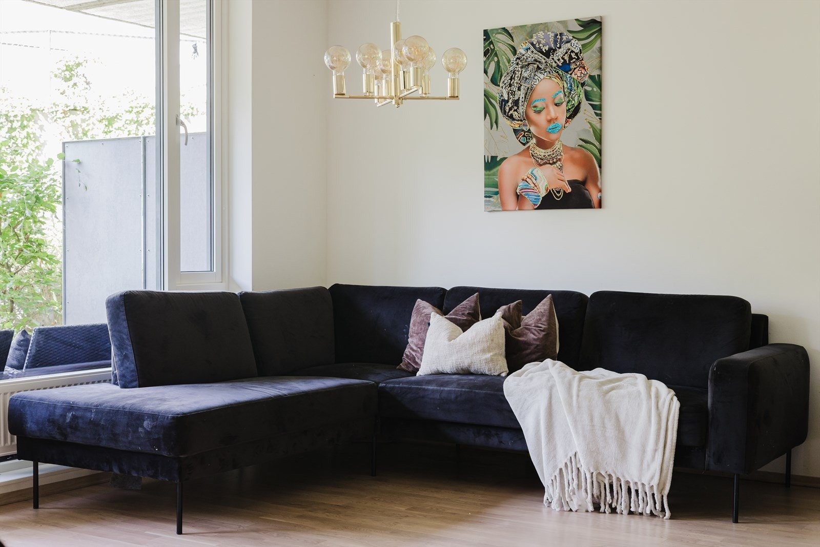 Fra stuen er det utgang til en herlig uteplass på 11 kvm Galleribilde