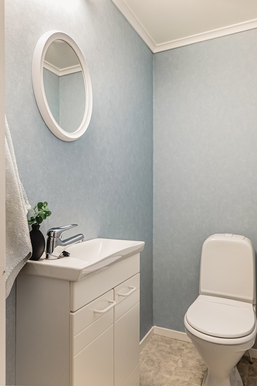 Separat toalettrom på 1,4 kvm. Galleribilde