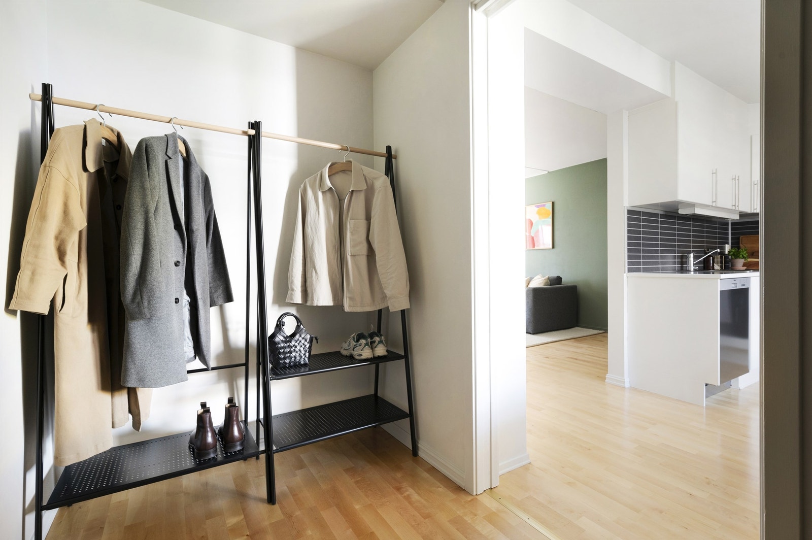 Plass til skyvedørsgarderobe. Galleribilde