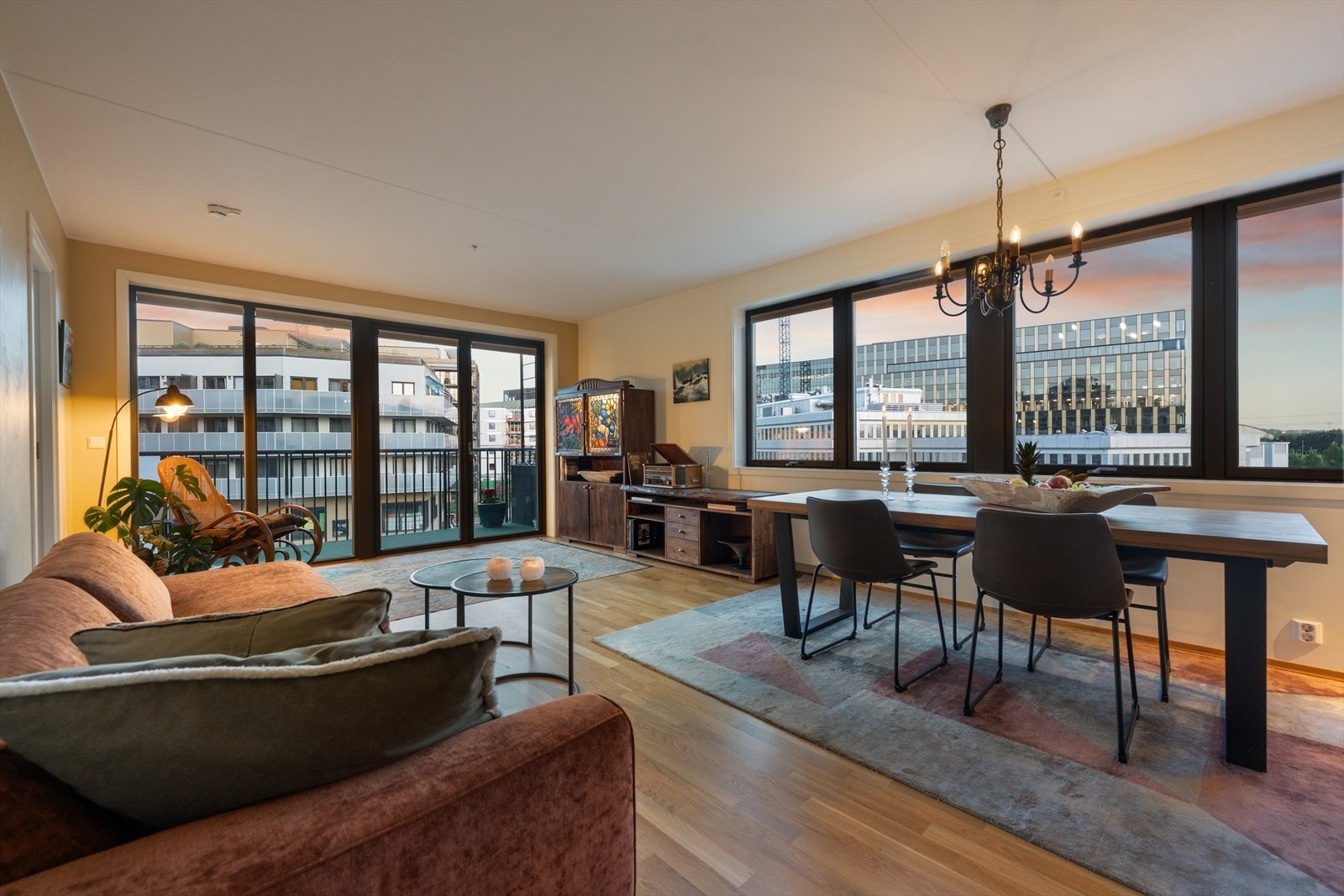 EiendomsMegler 1 v/Wissam Bader har gleden av å presentere Selma Ellefsens vei 3A! Galleribilde