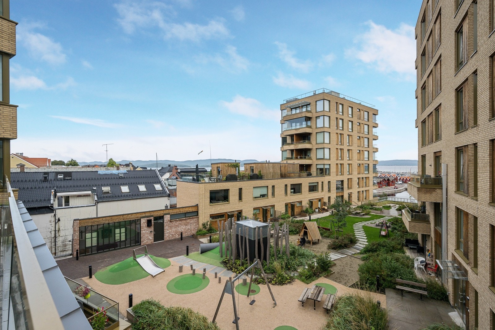 Det medfølger også parkeringsplass i garasjekjeller Galleribilde