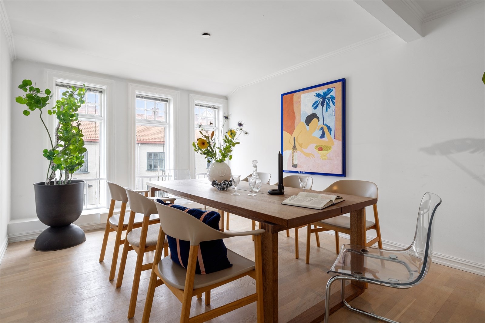 En meget pen og lys toppleilighet med attraktiv beliggenhet Galleribilde