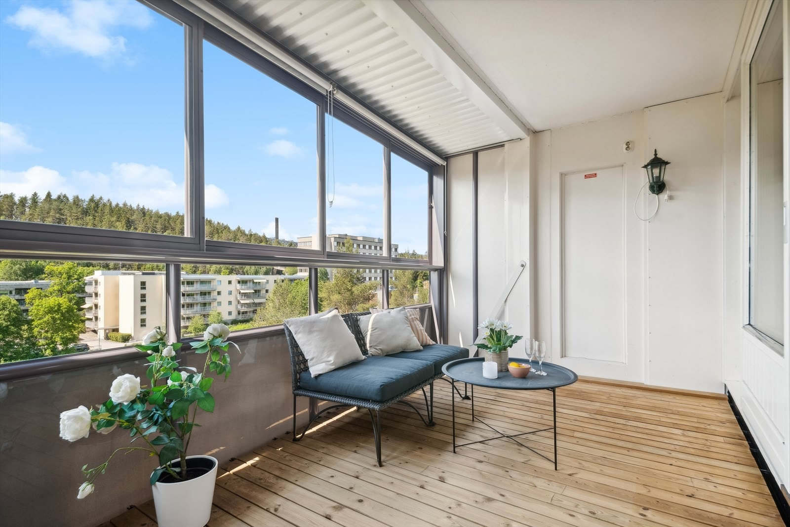 Verandaen har både gode solforhold og en fin utsikt. Galleribilde