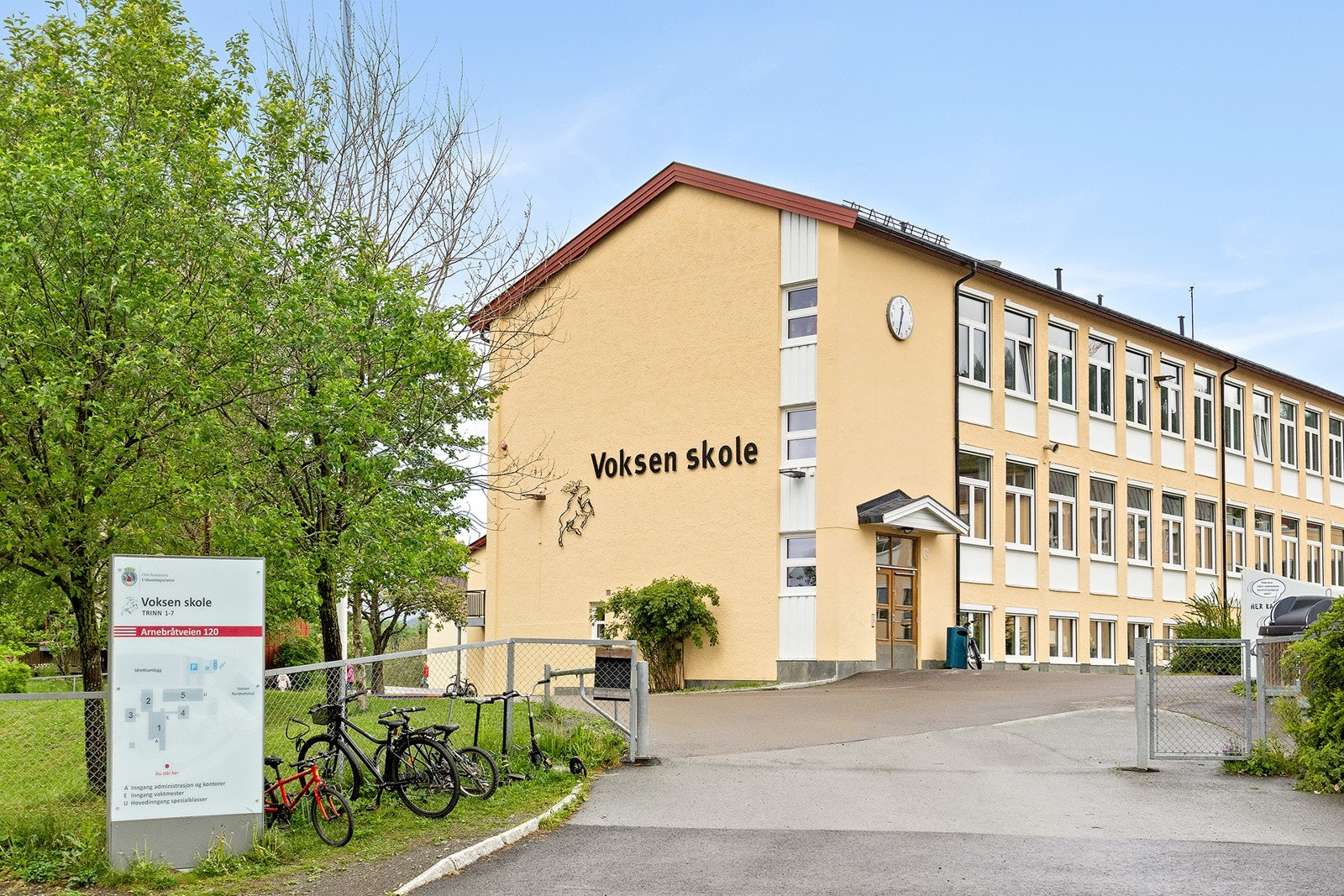 Voksen skole Galleribilde