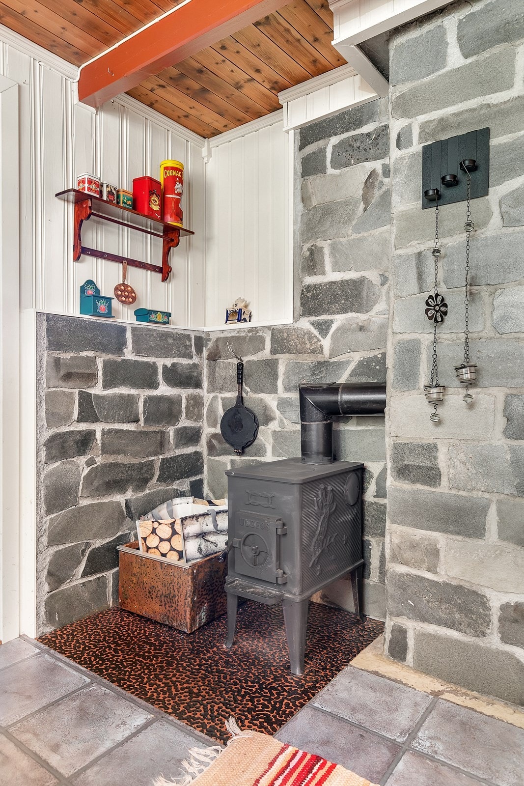 Vedovn i kjøkken Galleribilde