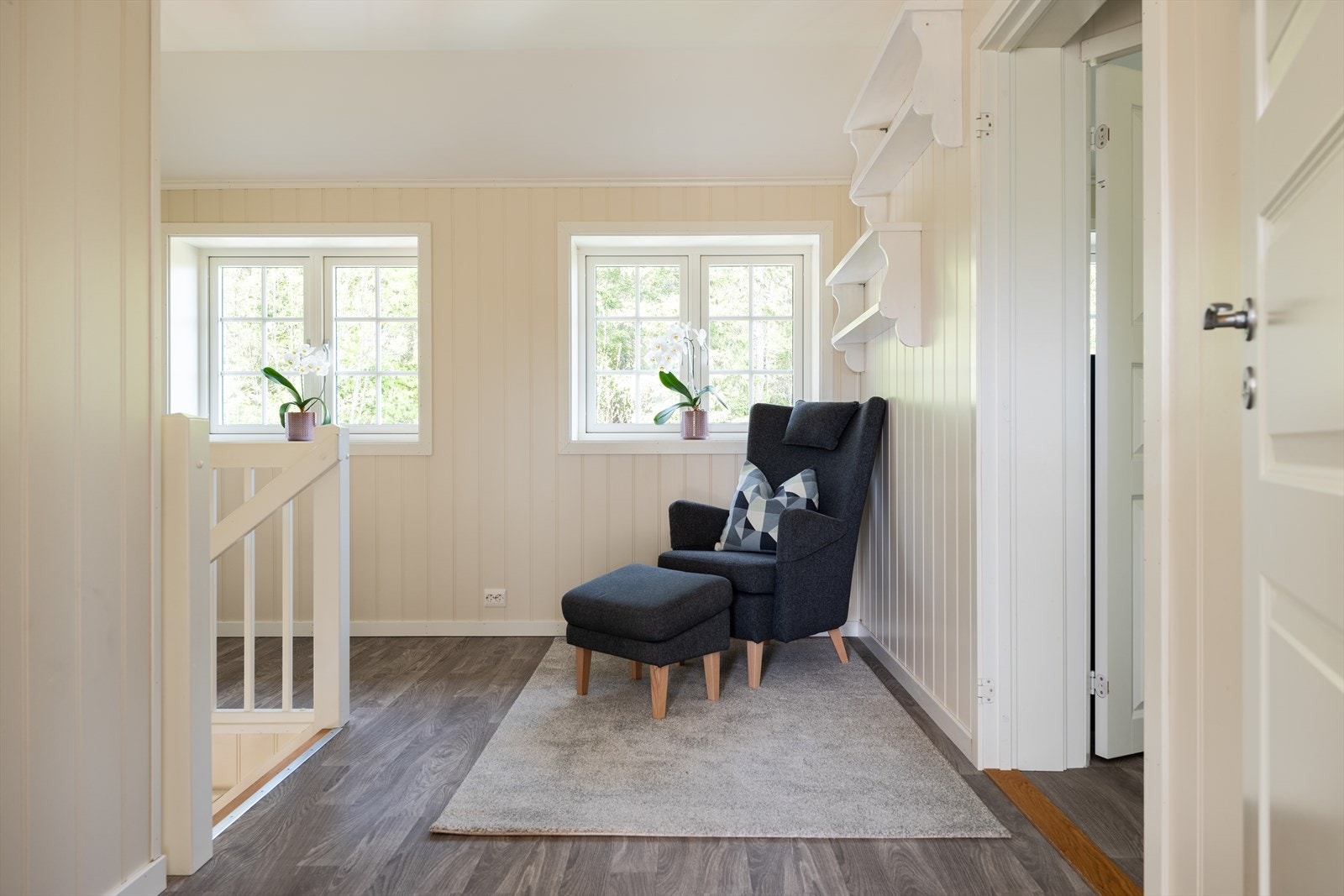 Når man trer opp i andre etasje kommer man inn i etasjens gang på 11m². Galleribilde