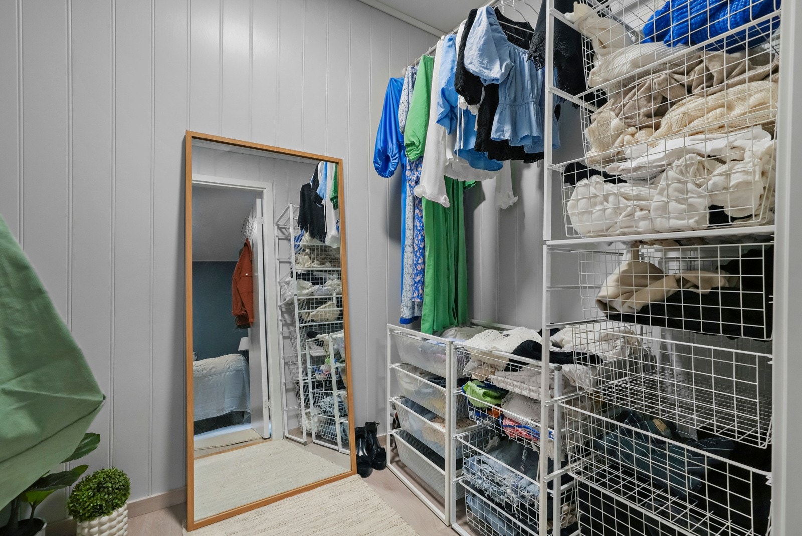 Garderobe Galleribilde