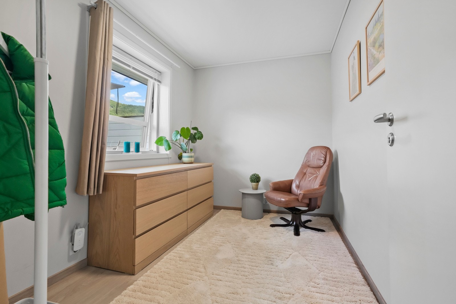 Soverom 2 av 3 Galleribilde